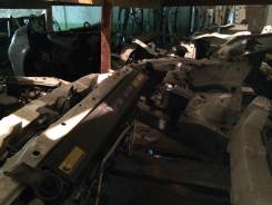 Рамка радиатора. Toyota Wish, ANE10, ZNE10, ZNE14, ZNE14G, ZNE10G, ANE10G