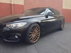 Vossen. 10.0x19, 5x120.00, ET42, ЦО 72,5 мм.