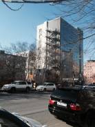 Офис на Первой речке. 37 кв. м., проспект Острякова 5г, р-н Первая речка. Дом снаружи