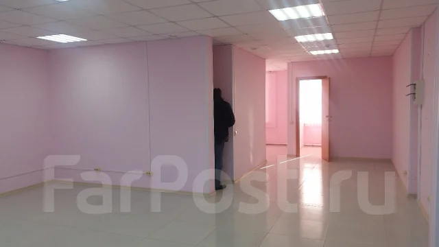 Сдается торговое помещение под магазин, салон красоты, аптеку, 19 школа ...