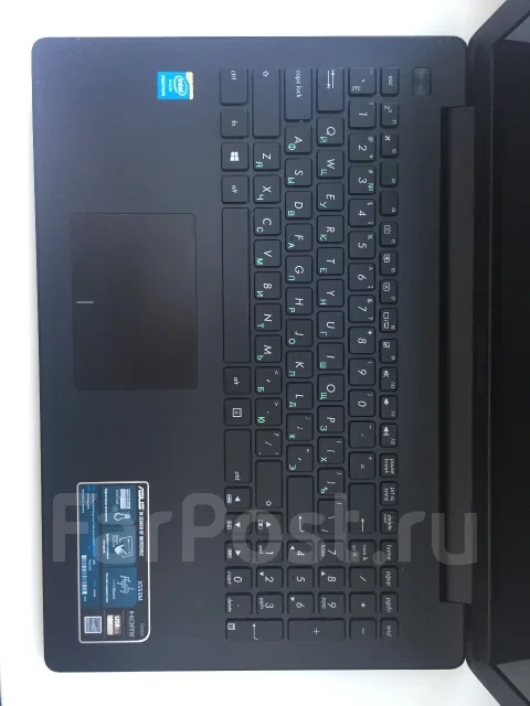 Asus X553MA. 15.6", 2,2����, ��� 4 ��, ���� 500���, WiFi: 1, Bluetooth: 1, ����������� �� 2��. ����