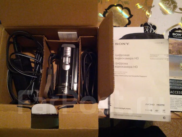 Sony HDR-CX190E ����