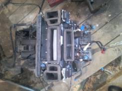Радиатор отопителя. Audi A8, 4E2, 4E8 Audi S8, 4E2, 4E8 Двигатели: ASB, ASE, ASN, BBJ, BDX, BFL, BFM, BGK, BGN, BHT, BMC, BNG, BPK, BSB, BSM, BTE, BVJ...