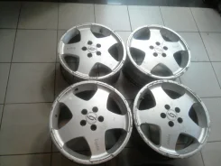 G-Square. 6.5x16", 5x100, ET45, �� 75���. ����