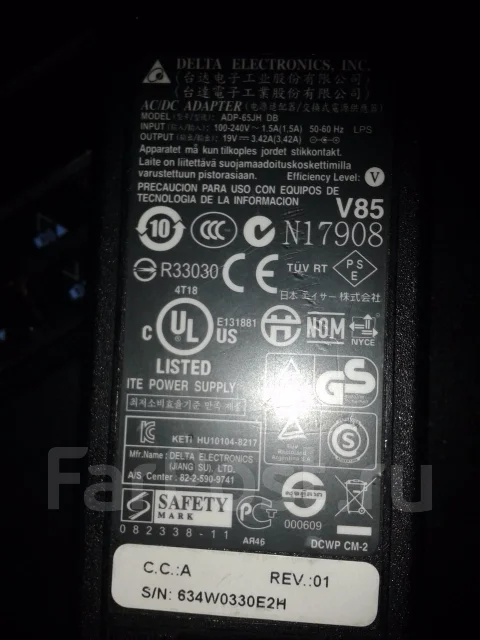 eMachines E525. 15.5", 2,2����, ��� 3072 ��, ���� 230���, WiFi: 1, ����������� �� 1��. ����