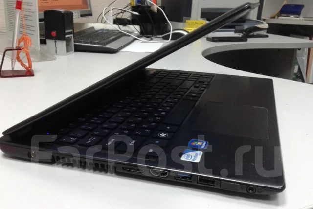 Acer Aspire V5-531. 15.6", ��� 4 ��, ���� 250��� ����