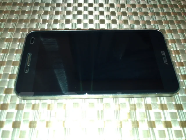 Asus PadFone. �/� ����