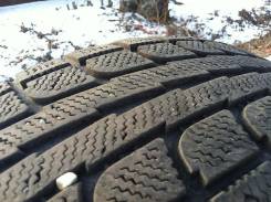 Maxtrek Trek M7. Зимние, без шипов, 2011 год, износ: 40%, 4 шт