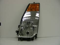 Фара Nissan Cabstar, левая