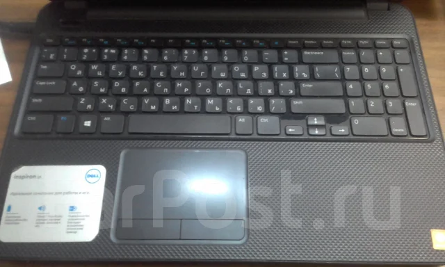 Dell Inspiron 3521. 15.6", 1 500����, ��� 4 ��, ���� 500���, WiFi: 1, Bluetooth: 1 ����