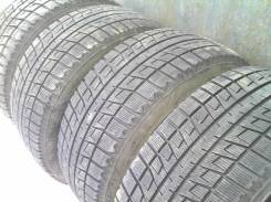 Bridgestone Blizzak Revo2. Зимние, без шипов, износ: 10%, 2 шт