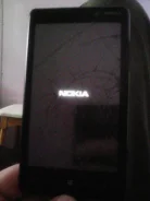 Nokia Lumia 820. �/�