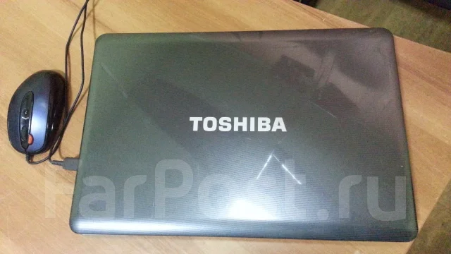 Toshiba. 15.6", 2,8����, ��� 4 ��, ���� 500���, WiFi: 1, Bluetooth: 1, ����������� �� 3��. ����