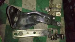 Ролик дверной. Toyota Hiace, KZH100G, KZH106G, KZH106W, KZH110G, KZH116, KZH116G, KZH120G, KZH126G Двигатель 1KZTE