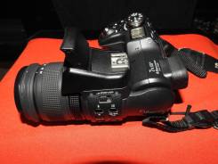 Sony Cyber-shot DSC-F828. 8 - 8.9 Мп, зум: 7х