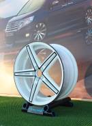 Vossen. 8.0x18, 5x100.00, ET42, ЦО 73,1 мм.