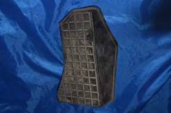 Подставка под ногу. Toyota Corolla, ZZE120, ZZE121, CDE120, NDE120, ZZE120L Двигатели: 4ZZFE, 3ZZFE, 1CDFTV, 1NDTV