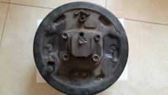 Кожух тормозного суппорта. Nissan: Cube, Bluebird Sylphy, Bluebird, Tiida, Tiida Latio, Wingroad Двигатели: HR15DE, MR20DE, MR18DE, HR16DE