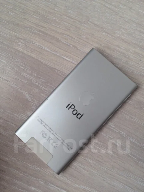 Apple iPod nano 7. ����