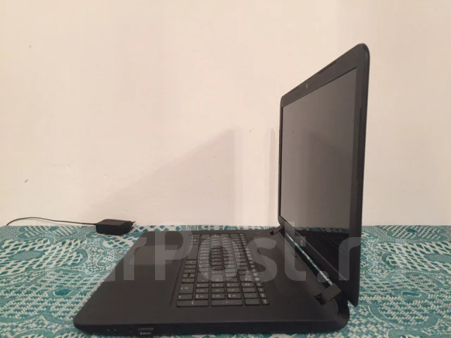 HP Pavilion 17. 17.3", 1 350����, ��� 4 ��, ���� 500���, WiFi: 1, Bluetooth: 1, ����������� �� 4��. ����