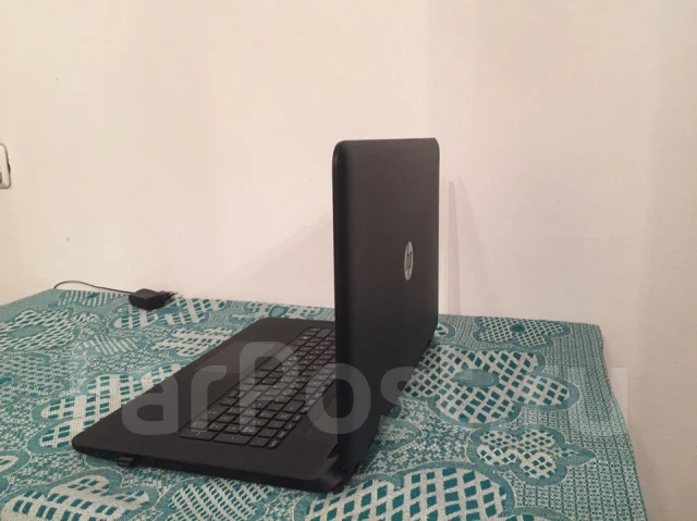 HP Pavilion 17. 17.3", 1 350����, ��� 4 ��, ���� 500���, WiFi: 1, Bluetooth: 1, ����������� �� 4��. ����