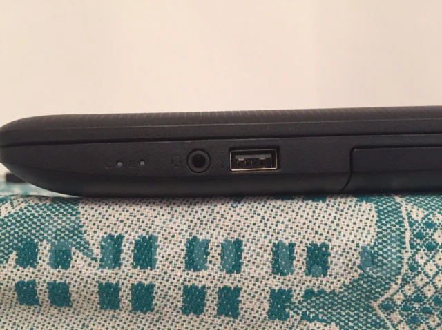 HP Pavilion 17. 17.3", 1 350����, ��� 4 ��, ���� 500���, WiFi: 1, Bluetooth: 1, ����������� �� 4��. ����