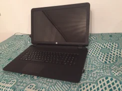 HP Pavilion 17. 17.3", 1 350����, ��� 4 ��, ���� 500���, WiFi: 1, Bluetooth: 1, ����������� �� 4��. ����