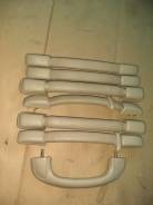 Ручка салона. Toyota Ipsum, ACM21, ACM26W, ACM26, ACM21W Toyota Picnic Verso, ACM20 Toyota Avensis Verso, ACM20 Двигатели: 2AZFE, 1AZFE