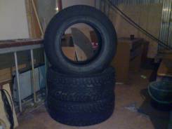 Nokian Hakkapeliitta 5. Зимние, шипованные, износ: 40%, 3 шт
