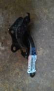 Крепление капота. Toyota Camry, MCV31, MCV30, ACV30L, MCV36, ACV36, ACV35, ACV31, ACV30 Двигатели: 2AZFE, 1MZFE, 3MZFE, 1AZFE