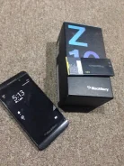 BlackBerry Z10. �/�