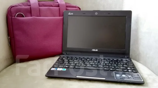 Asus Eee PC X101CH. 10.1", 1,6����, ��� 1024 ��, ���� 320���, WiFi: 1, Bluetooth: 1, ����������� �� 5��. ����