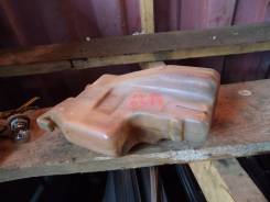 Расширительный бачок. Nissan Presea, PR10, R10, HR10 Nissan Pulsar, FN14, EN14, SN14, HN14, N14 Nissan Sunny, HB13, B13, SB13, EB13, FB13 Nissan Safar...