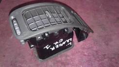 Решетка вентиляционная. Mitsubishi Mirage, CM2A, CK1A, CL2A, CJ2A, CJ1A, CK2A, CK8A, CK6A, CM8A Mitsubishi Chariot Grandis, N84W Mitsubishi Bravo, U42...