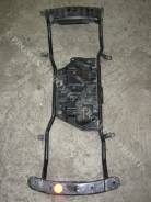 Крепление запасного колеса. Mitsubishi Pajero, V83W, V93W, V88W, V97W, V98W, V87W