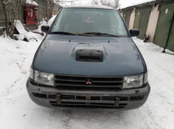 Mitsubishi Space Runner. N11W, 4G93 ����