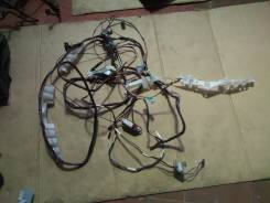 Электропроводка. Toyota Ipsum, ACM21, ACM26W, ACM26, ACM21W Toyota Picnic Verso, CLM20, ACM20 Toyota Avensis Verso, ACM20, CLM20 Двигатели: 2AZFE, 1AZ...