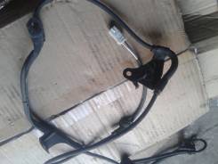 Датчик abs. Toyota Vista Ardeo, SV50, SV55, ZZV50, AZV50, AZV55 Toyota Vista, SV50, AZV55, ZZV50, AZV50, SV55 Двигатели: 3SFE, 1AZFSE, 3SFSE, 1ZZFE