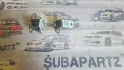Крепление боковой двери. Toyota: Kluger V, Mark II Wagon Blit, XA, 4Runner, Hilux Surf, ist, Land Cruiser, Highlander, Wish, Land Cruiser Prado, Passo...