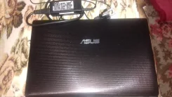 Asus K53E. ��� 512 ��, ���� 512���, WiFi, Bluetooth, ����������� �� 7��. ����