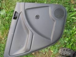 Обшивка двери. Pontiac Vibe Toyota Voltz