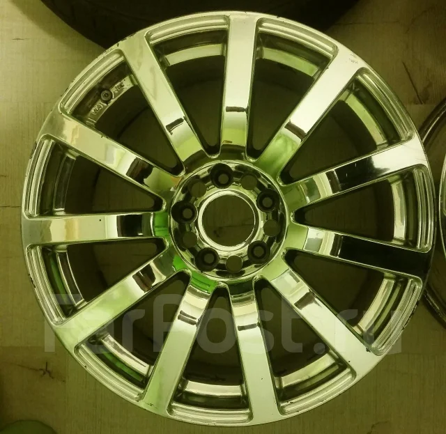 URAS. 8.0/9.0x18", 5x114.3, ET30/30 ����