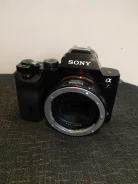 Sony Alpha ILCE-7 Body. 20 � ����� ��