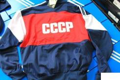 Костюмы.