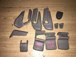 Крышка петли сиденья. Toyota Cresta, GX105, JZX105, JZX100, JZX101, GX100, LX100 Toyota Mark II, GX105, JZX105, JZX100, GX100, JZX101, LX100 Toyota Ch...