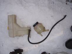 Бачок гидроусилителя руля. Nissan: Tino, Infiniti G35/37/25 Sedan, Wingroad, Presage, Infiniti G37 Convertible, Maxima, Infiniti M35/45, Bluebird Sylp...