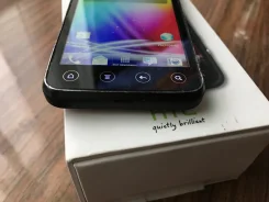 HTC EVO 3D. �/� ����