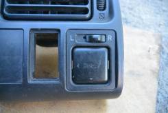 Блок управления зеркалами. Toyota: Corolla, Hilux Surf, Ipsum, Cynos, Town Ace Noah, Corolla II, RAV4, Sienna, Hilux, Sprinter Trueno, Land Cruiser Pr...