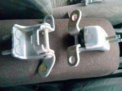 Крепление боковой двери. Honda: Legend, Civic Hybrid, Jazz, Fit Aria, Civic Ferio, Freed, Airwave, Stream, Partner, FR-V, Accord Tourer, Odyssey, Elys...