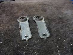 Крепление радиатора. Toyota Vista Ardeo, SV50, AZV55G, SV55, SV55G, ZZV50G, SV50G, ZZV50, AZV50, AZV55, AZV50G Toyota Vista, SV50, AZV50, AZV55, ZZV50...